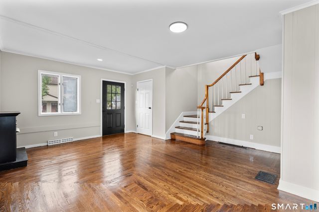 172 Red Mountain Avenue, Torrington, CT 06790