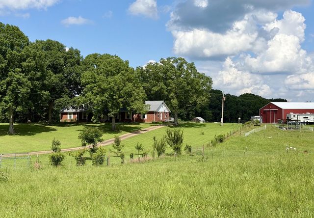 5870 MONK HOUSE RD, Somerville, TN 38068