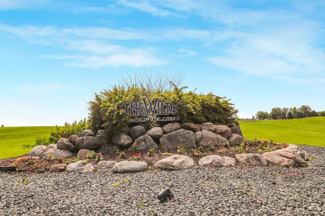 15366 Wilderness Ridge Road NW, Prior Lake, MN 55372