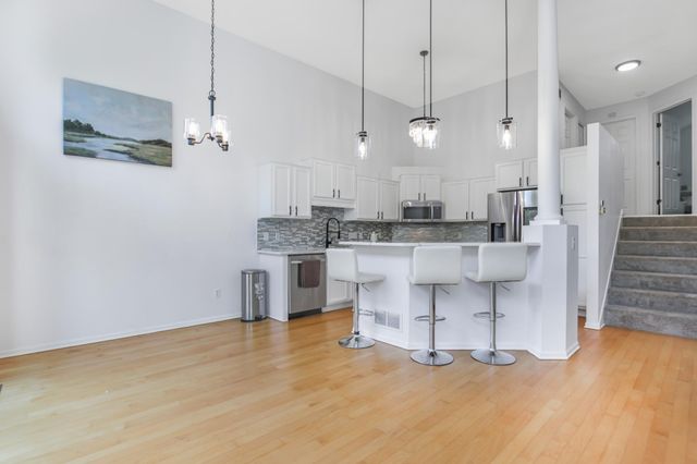 15366 Wilderness Ridge Road NW, Prior Lake, MN 55372