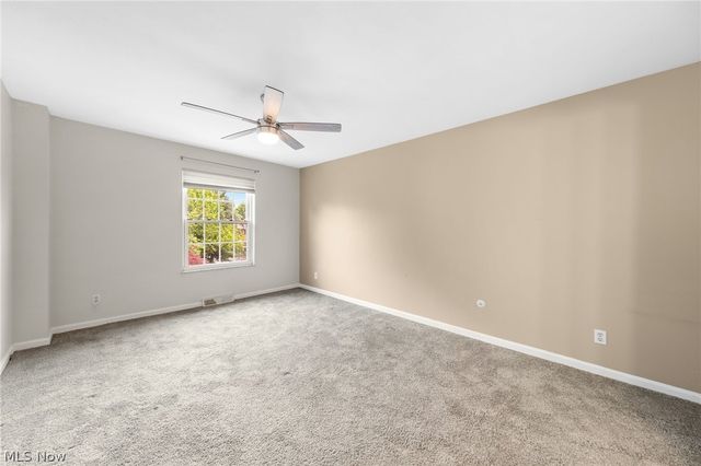 2000 King James Pky 108, Westlake, OH 44145