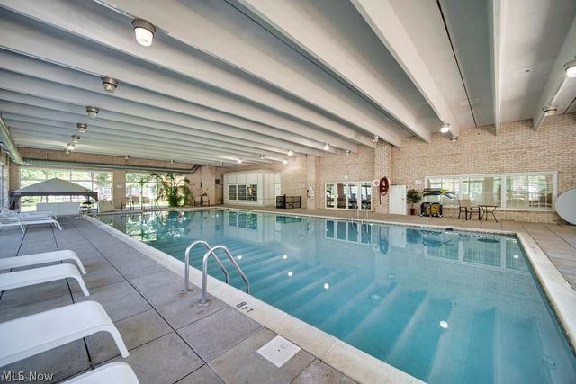 2000 King James Pky 108, Westlake, OH 44145