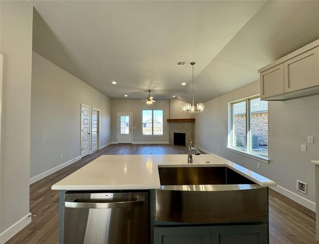 9344 NW 143rd Street, Yukon, OK 73099