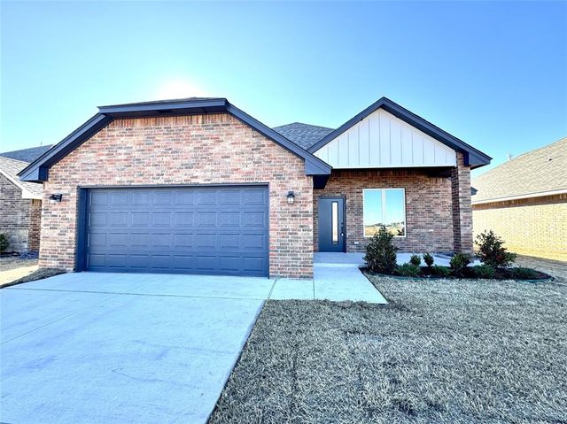 9344 NW 143rd Street, Yukon, OK 73099