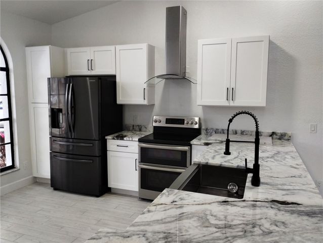 1920 TINDARO DRIVE, Apopka, FL 32703