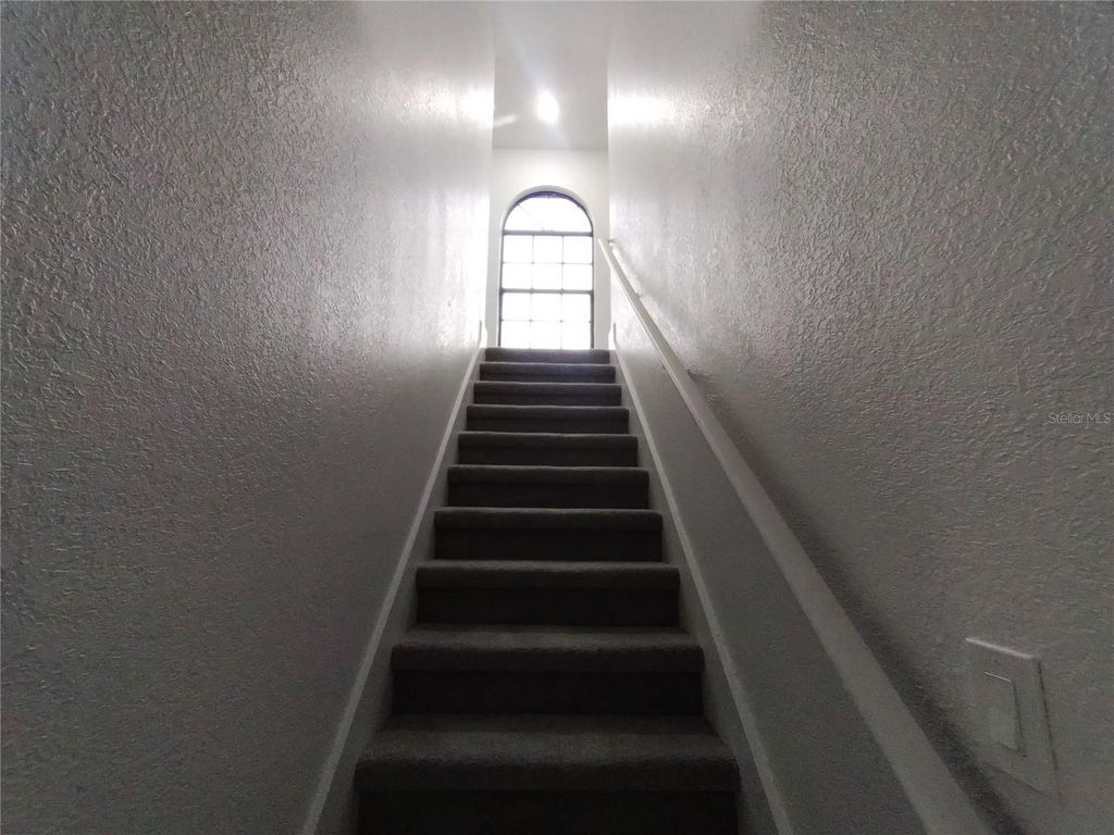 Image 34 of property listing at 1920 TINDARO DRIVE, Apopka, FL 32703