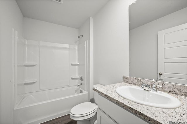 456 Miraval Ave, Zachary, LA 70791