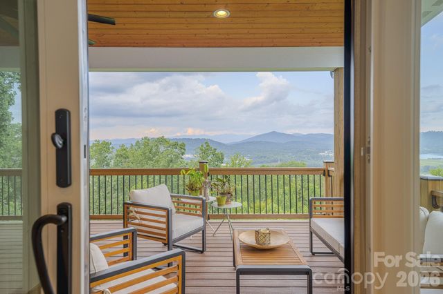 49 Arabella Lane, Arden, NC 28704