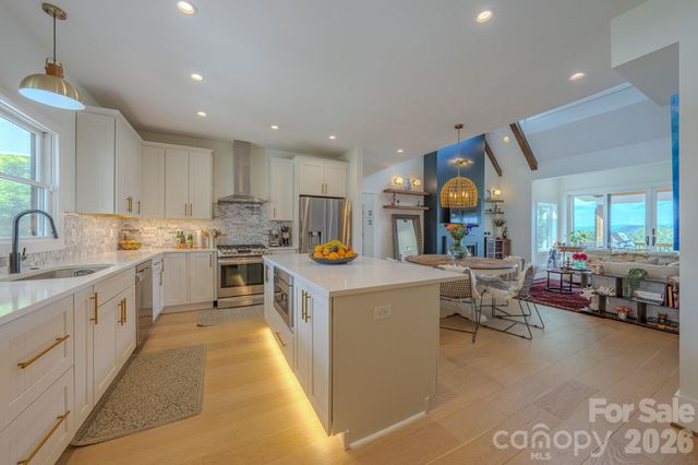 49 Arabella Lane, Arden, NC 28704