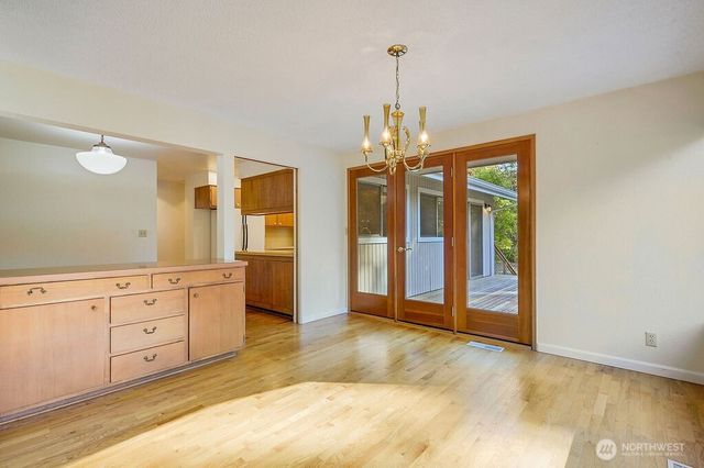 2401 NW Finn Hill Road, Poulsbo, WA 98370