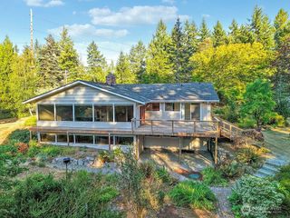 2401 NW Finn Hill Road, Poulsbo, WA 98370