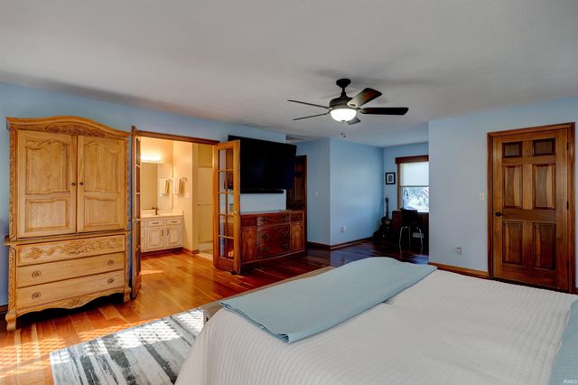 190 E Candy Cane Lane, Santa Claus, IN 47579