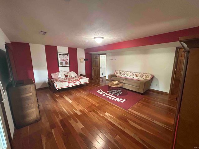 190 E Candy Cane Lane, Santa Claus, IN 47579