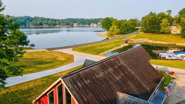 190 E Candy Cane Lane, Santa Claus, IN 47579