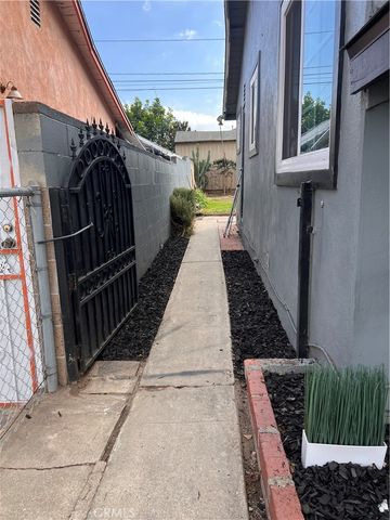 1918 W Piru Street W, Compton, CA 90222