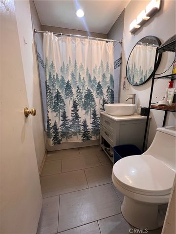 1918 W Piru Street W, Compton, CA 90222