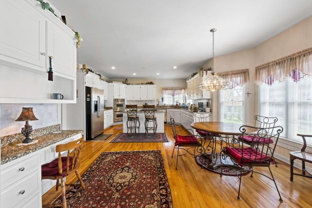 6300 Grand Harbour Drive, Hixson, TN 37343