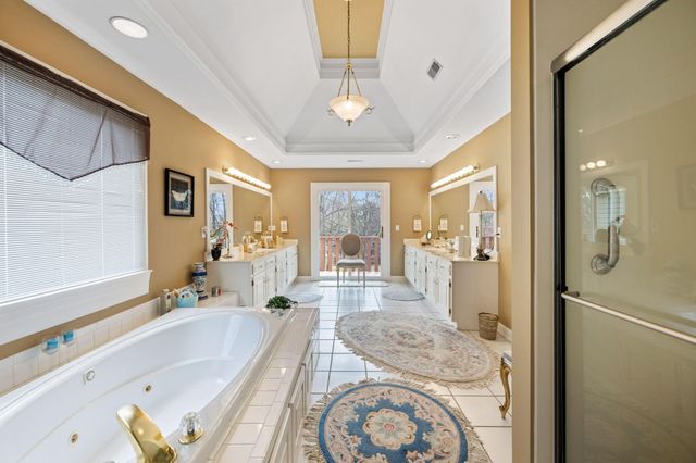6300 Grand Harbour Drive, Hixson, TN 37343