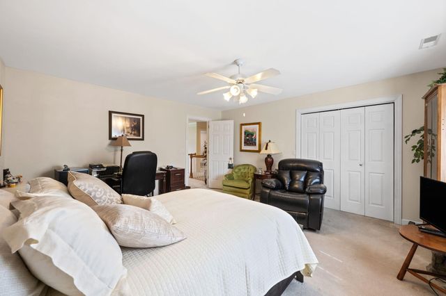 6300 Grand Harbour Drive, Hixson, TN 37343