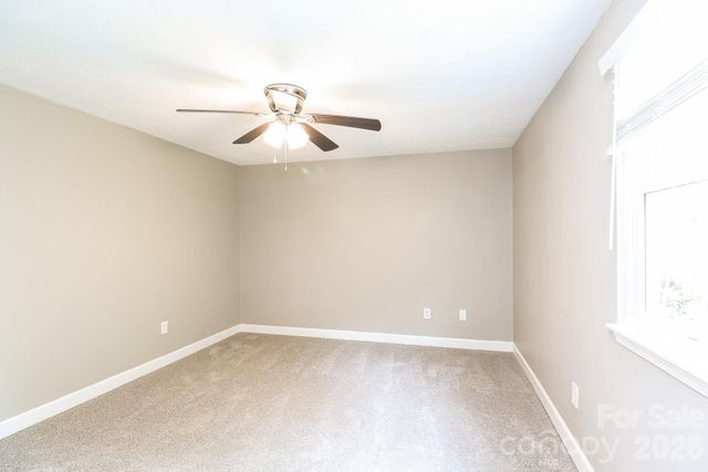 9111 Touchstone Lane, Charlotte, NC 28227