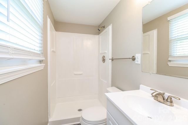 9111 Touchstone Lane, Charlotte, NC 28227