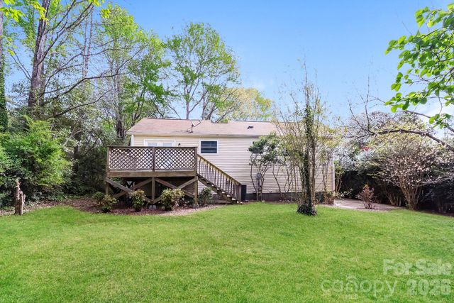 9111 Touchstone Lane, Charlotte, NC 28227