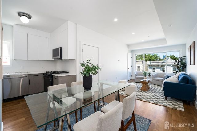 67 Virginia Avenue 3, Jersey City, NJ 07304