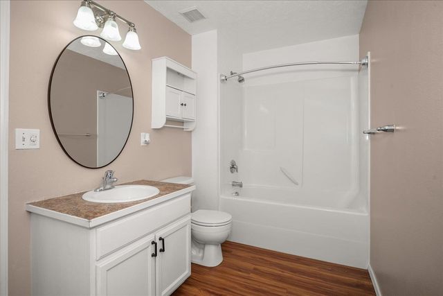 18013 E 11th Ct, Greenacres, WA 99016