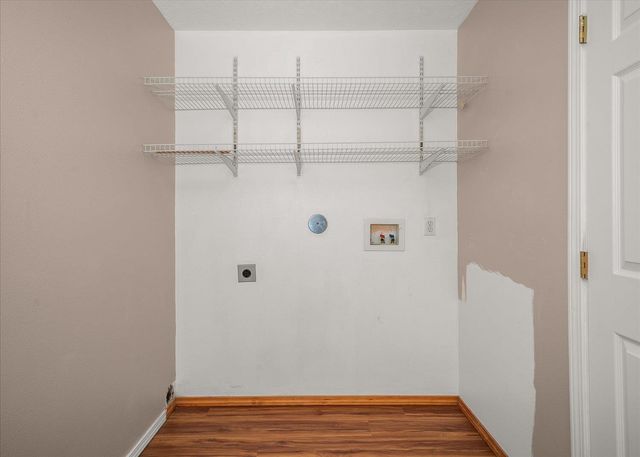 18013 E 11th Ct, Greenacres, WA 99016