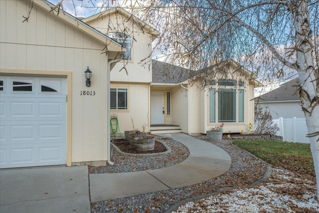 18013 E 11th Ct, Greenacres, WA 99016