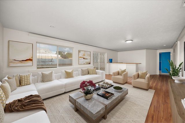 18013 E 11th Ct, Greenacres, WA 99016