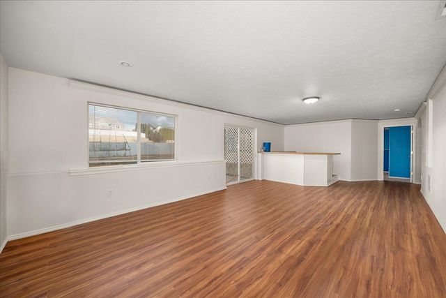 18013 E 11th Ct, Greenacres, WA 99016