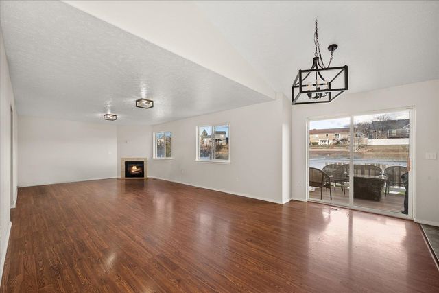 18013 E 11th Ct, Greenacres, WA 99016