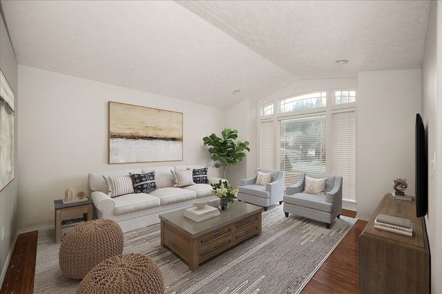 18013 E 11th Ct, Greenacres, WA 99016