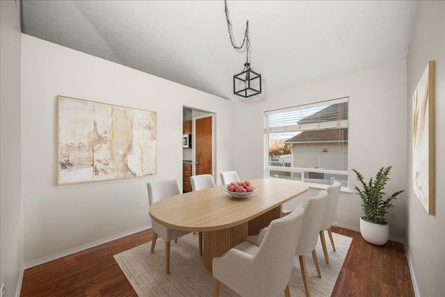 18013 E 11th Ct, Greenacres, WA 99016