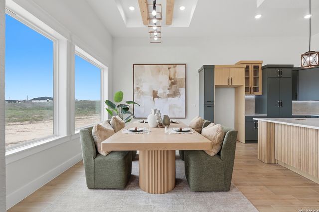 140 Sunset, La Vernia, TX 78121