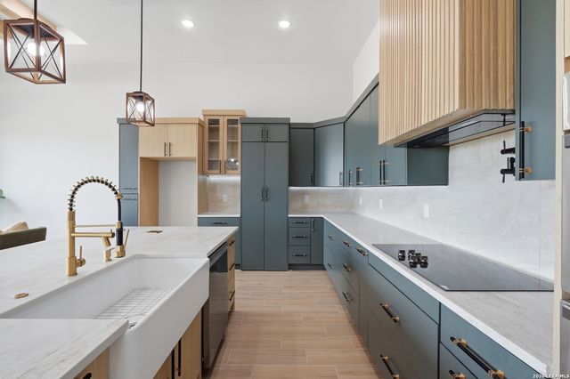 140 Sunset, La Vernia, TX 78121