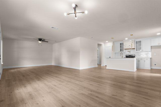 4612 Shackleford Street, Fort Worth, TX 76119