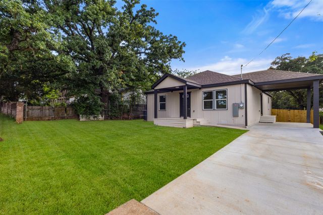 4612 Shackleford Street, Fort Worth, TX 76119