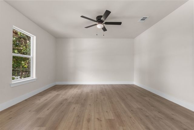 4612 Shackleford Street, Fort Worth, TX 76119