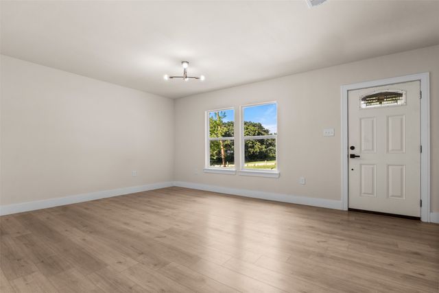 4612 Shackleford Street, Fort Worth, TX 76119