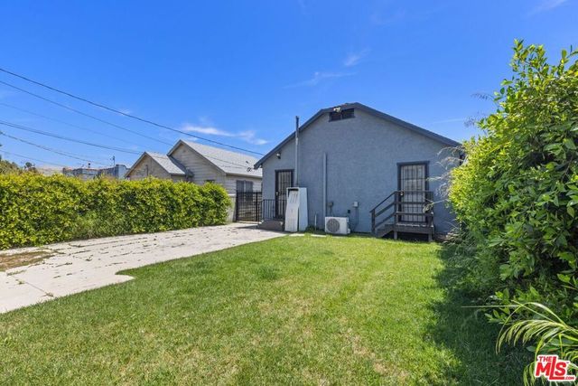 1929 W 65th Place, Los Angeles, CA 90047