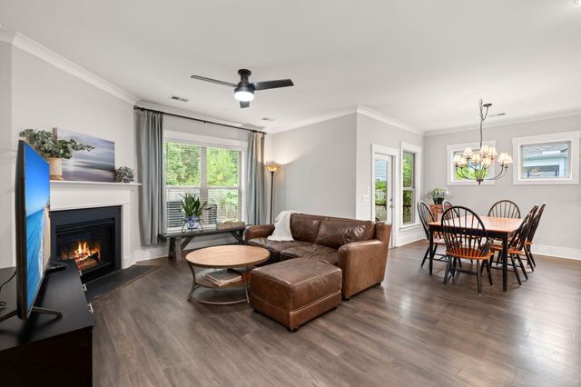 6171 Wilkes Pond Drive, Hollywood, SC 29449