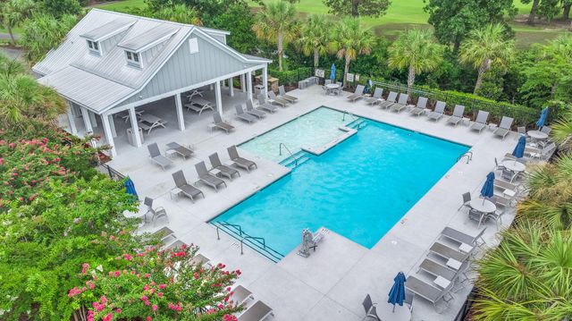 6171 Wilkes Pond Drive, Hollywood, SC 29449