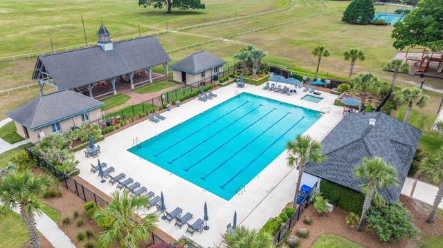 6171 Wilkes Pond Drive, Hollywood, SC 29449