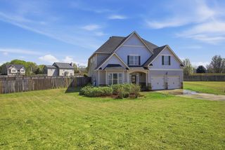 13 Old Glory Way, Fort Mitchell, AL 36856