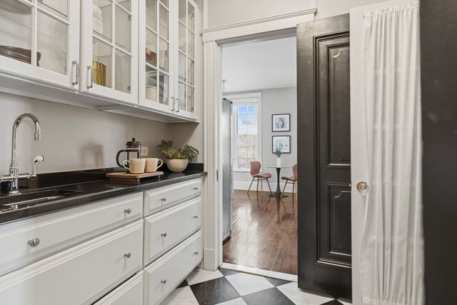 1514 Beacon Street 46, Brookline, MA 02446