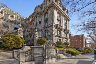 1514 Beacon Street 46, Brookline, MA 02446