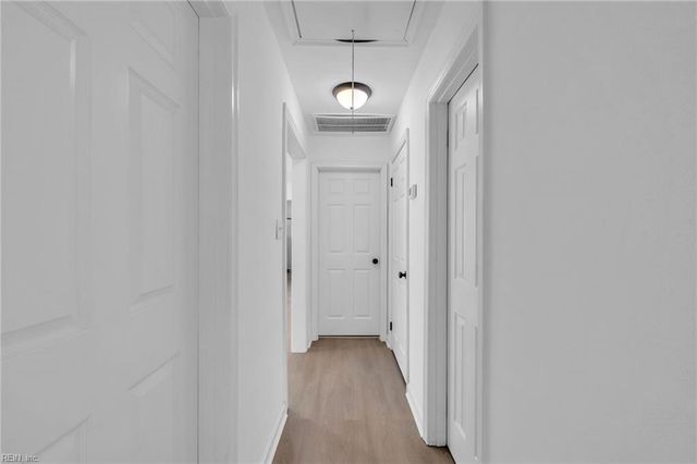 11 Warren DR, Portsmouth, VA 23701