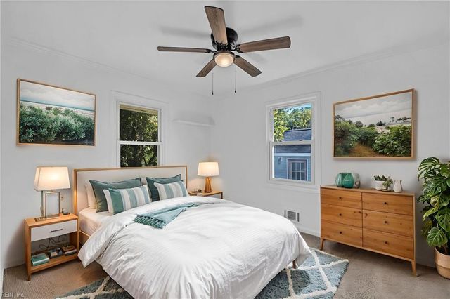 11 Warren DR, Portsmouth, VA 23701